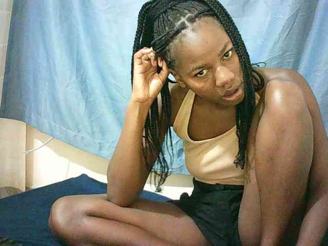 Sexyqueen2 webcam