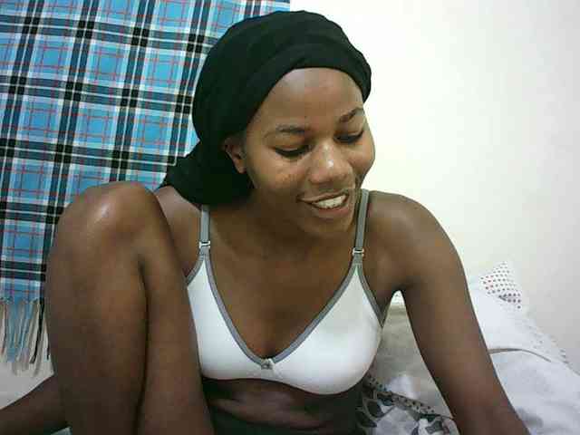 Sexyqueen2 webcam