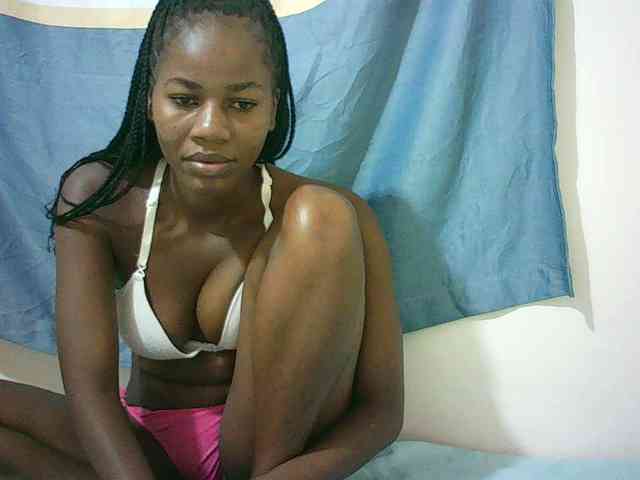 Sexyqueen2 webcam