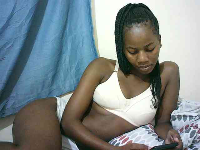 Sexyqueen2 webcam