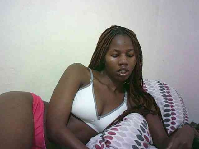 Sexyqueen2 webcam