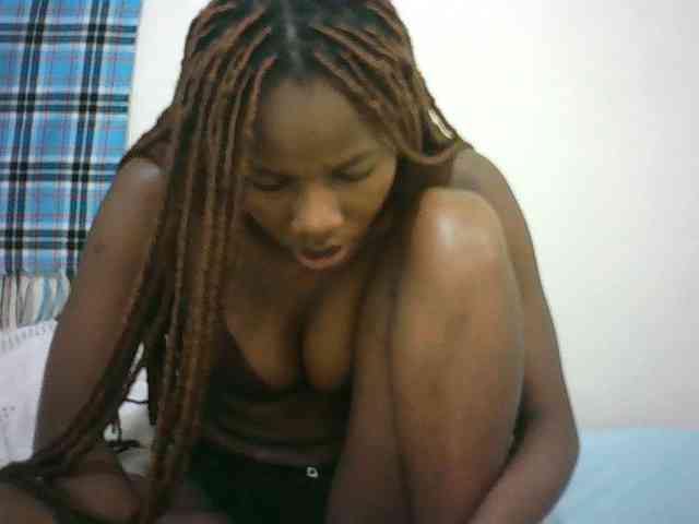 Sexyqueen2 webcam