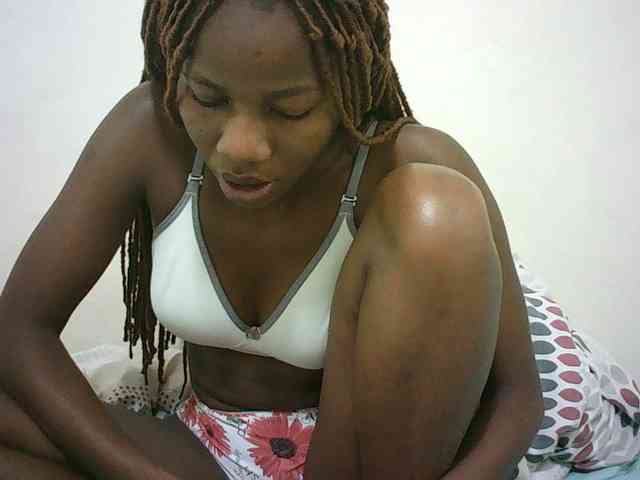 Sexyqueen2 webcam