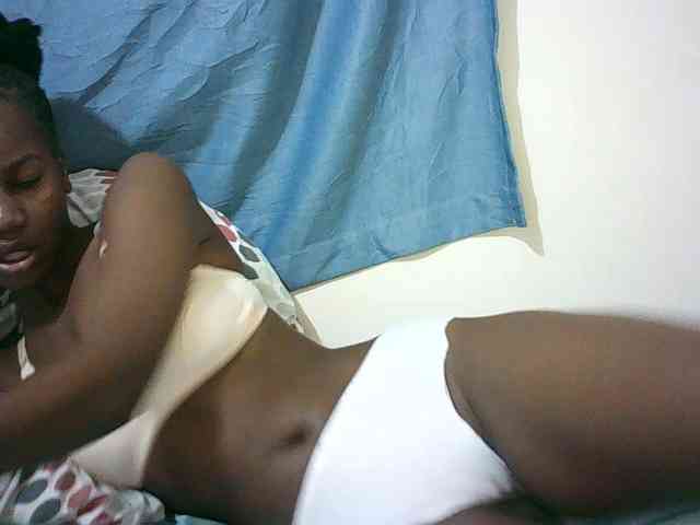 Sexyqueen2 webcam