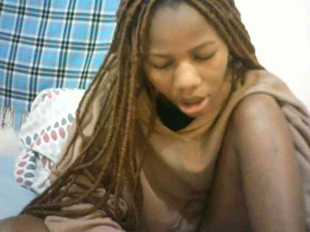 Sexyqueen2 webcam