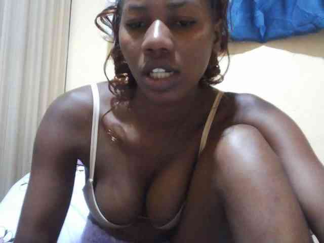 Sexyqueen2 webcam