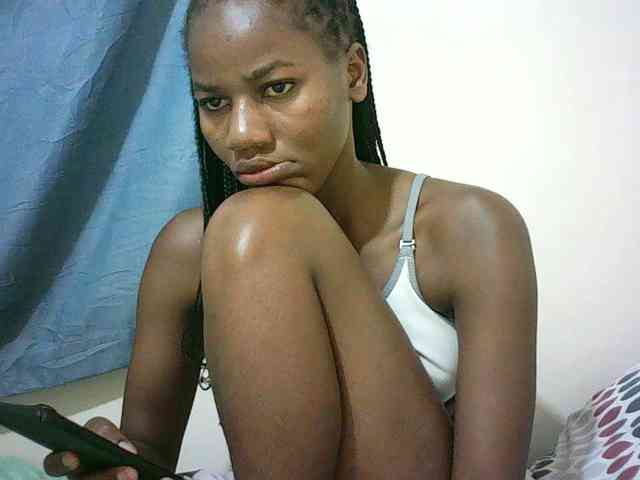 Sexyqueen2 webcam