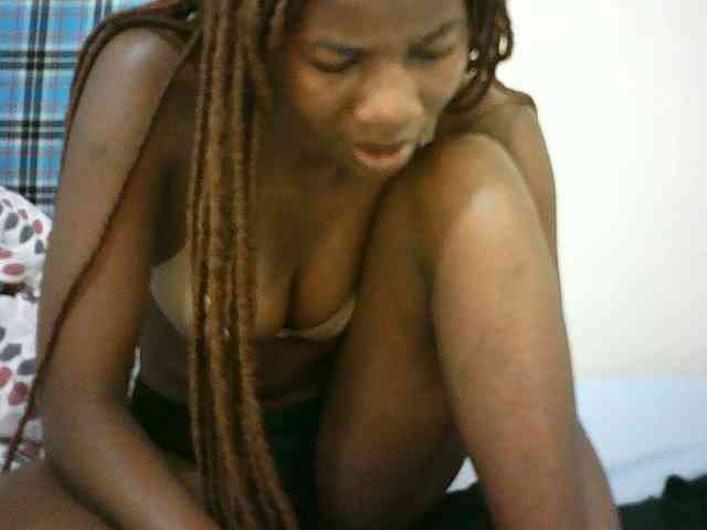 Sexyqueen2 webcam