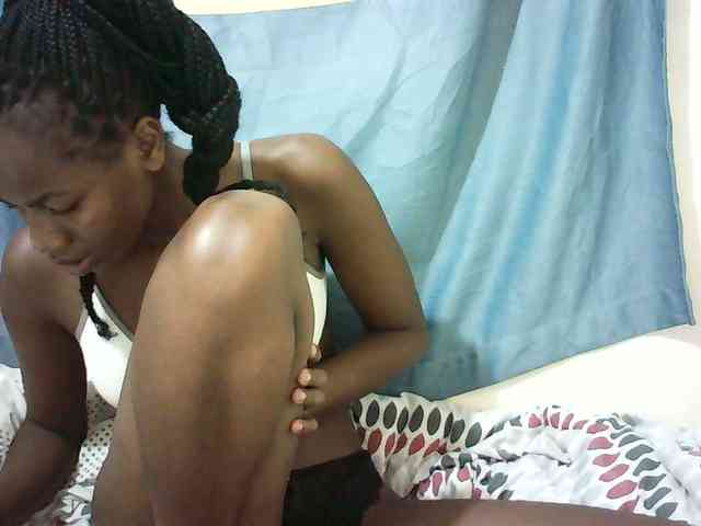 Sexyqueen2 webcam