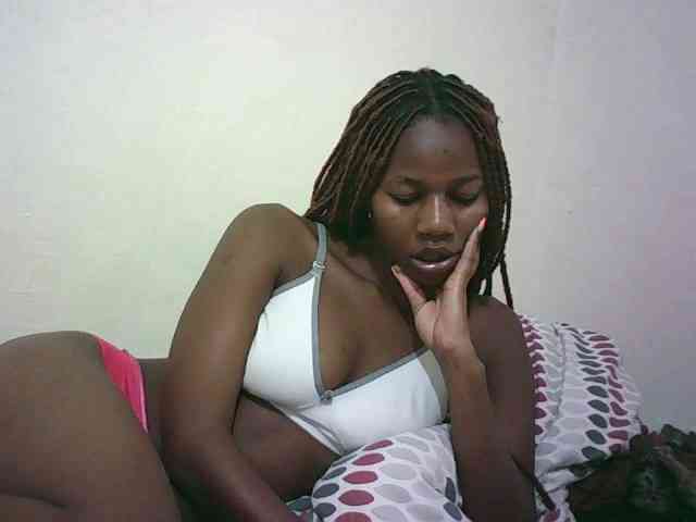 Sexyqueen2 webcam