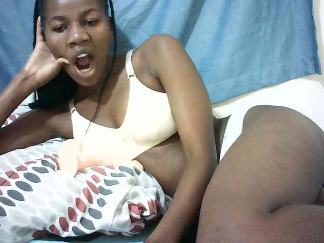 Sexyqueen2 webcam