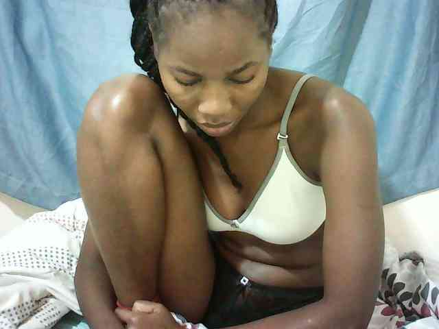 Sexyqueen2 webcam
