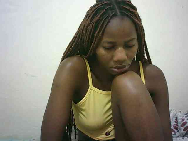 Sexyqueen2 webcam