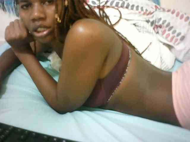 Sexyqueen2 webcam