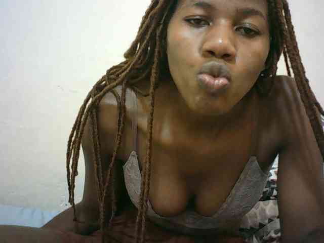 Sexyqueen2 webcam