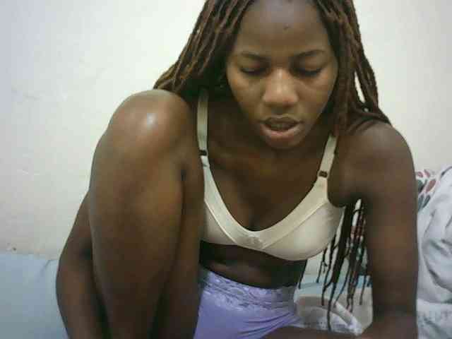Sexyqueen2 webcam