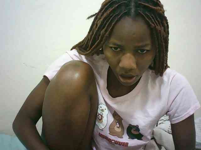 Sexyqueen2 webcam