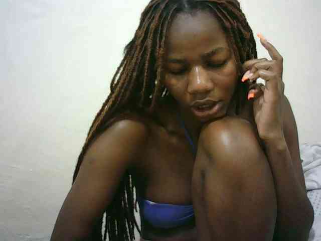 Sexyqueen2 webcam