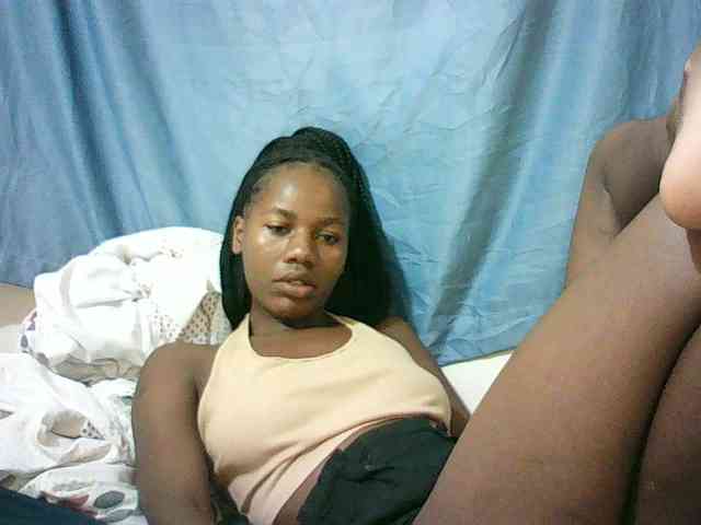 Sexyqueen2 webcam