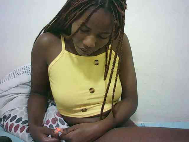 Sexyqueen2 webcam