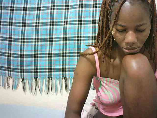 Sexyqueen2 webcam