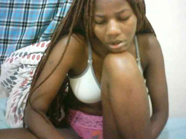 Sexyqueen2 webcam