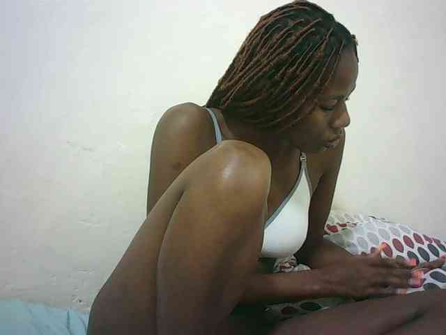 Sexyqueen2 webcam