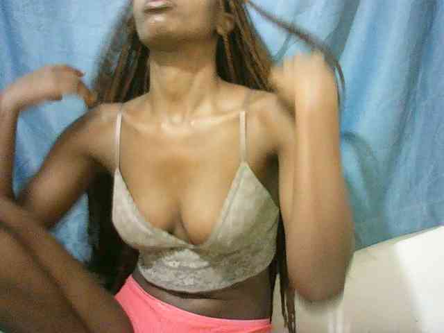 Sexyqueen2 webcam