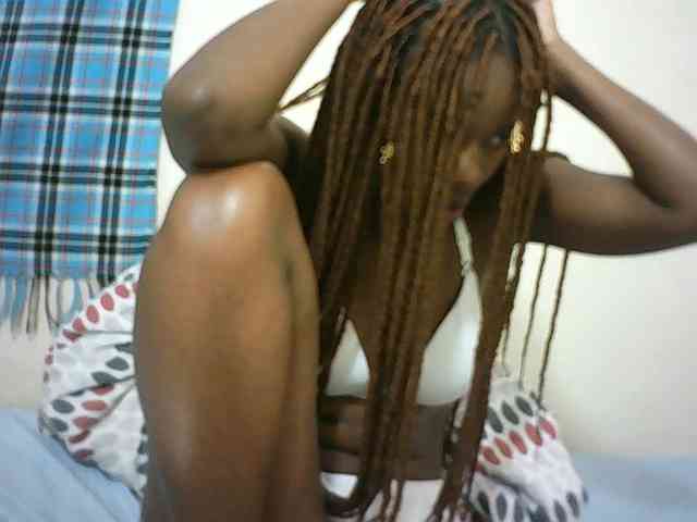 Sexyqueen2 webcam