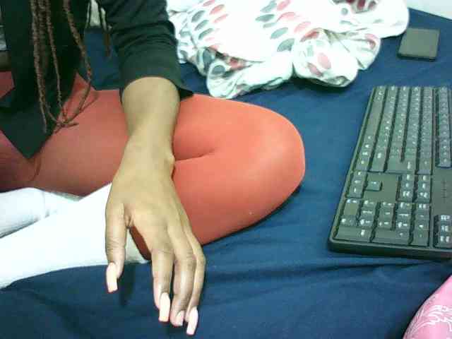 Sexyqueen2 webcam