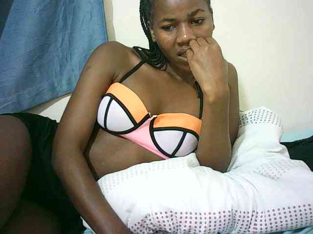 Sexyqueen2 webcam