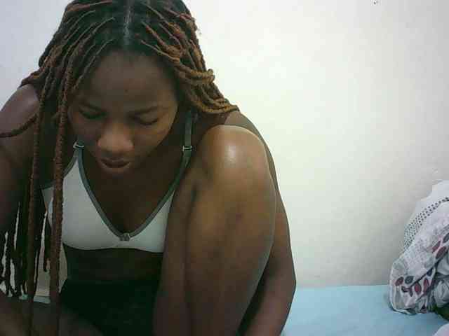 Sexyqueen2 webcam