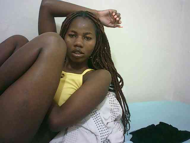 Sexyqueen2 webcam