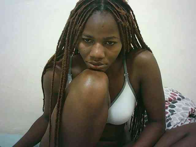 Sexyqueen2 webcam