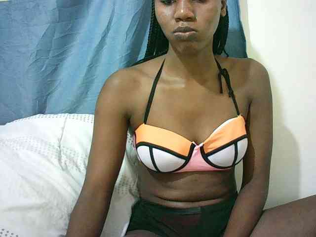 Sexyqueen2 webcam
