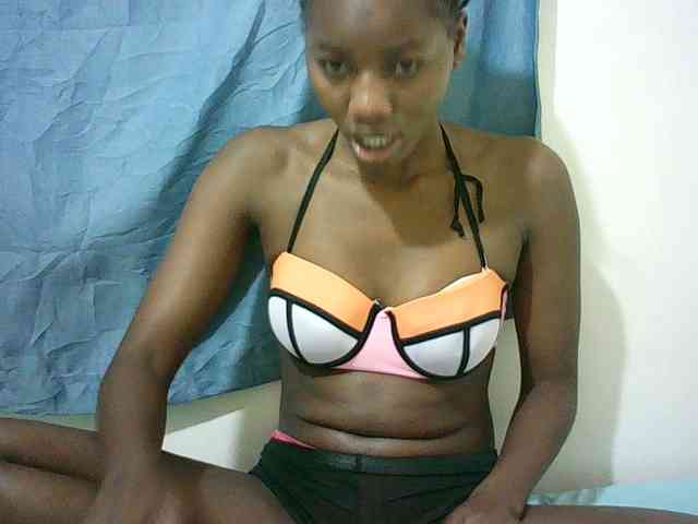 Sexyqueen2 webcam