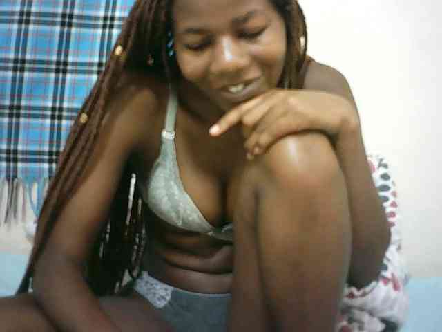 Sexyqueen2 webcam