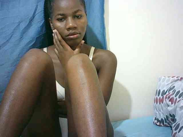 Sexyqueen2 webcam