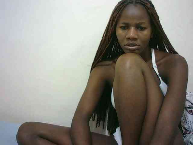 Sexyqueen2 webcam