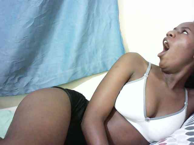 Sexyqueen2 webcam