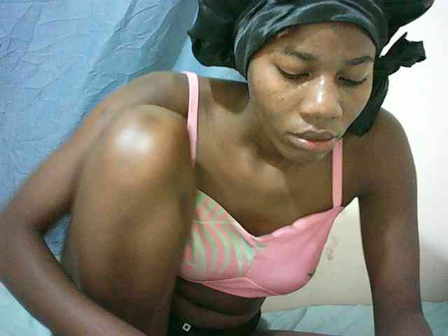 Sexyqueen2 webcam