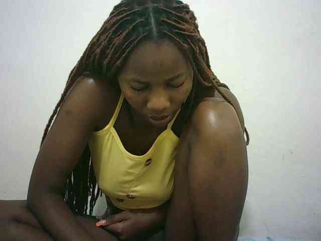 Sexyqueen2 webcam