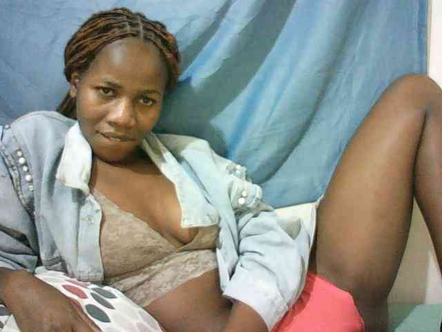 Sexyqueen2 webcam