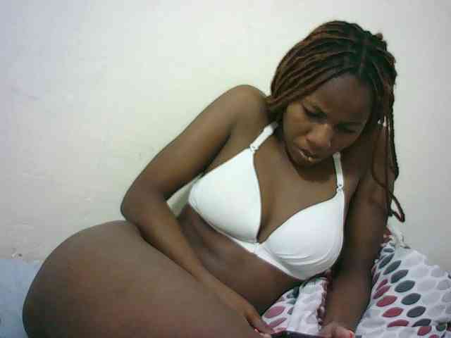 Sexyqueen2 webcam