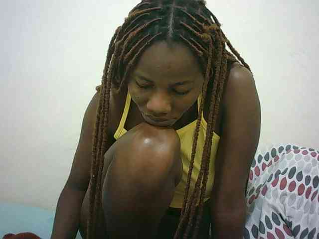 Sexyqueen2 webcam