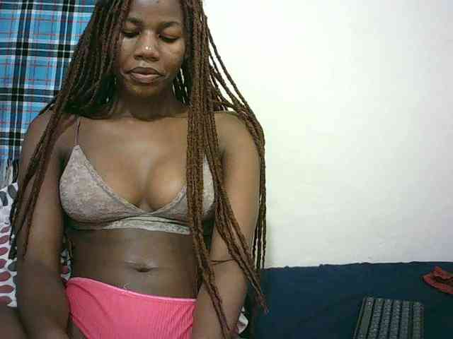 Sexyqueen2 webcam