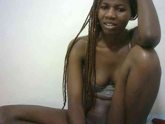 Sexyqueen2 webcam