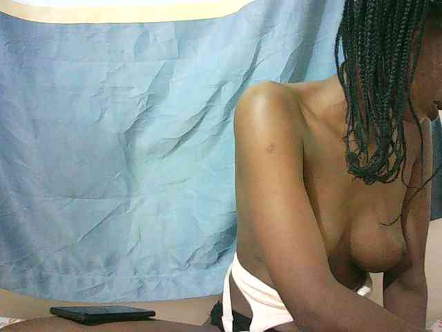 Sexyqueen2 webcam