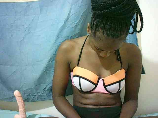 Sexyqueen2 webcam