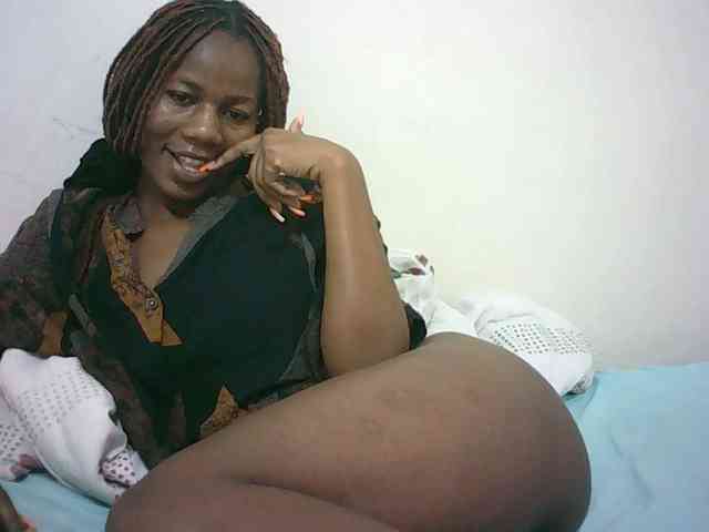 Sexyqueen2 webcam